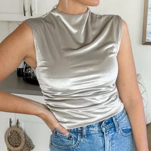 Abercrombie & Fitch Metallic Silver Top with white shorts - Picture 2 of 6
